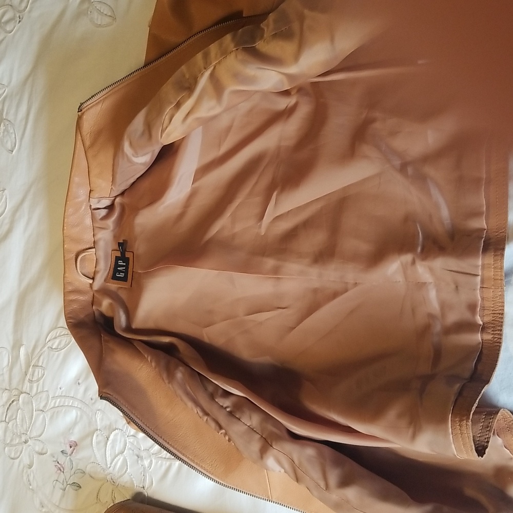 GAP Women's Camel Leather Jacket And Made In Canada Vintage Leather Cowboy boots - Picture 4 of 10